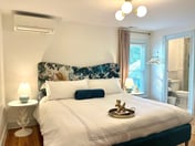 Everett Estate Suite 05