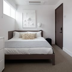 Jeff Studio 303