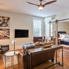 Belmont Farmhouse:  Southern Luxury Apartment