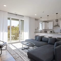 Piedmont Place: Suite 402