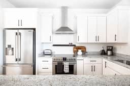 Piedmont Place: Suite 301 - Image 5