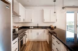 Piedmont Place: Suite 401 - Image 5