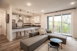 Piedmont Place: Suite 401 - Image 2