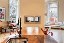Downtown Penthouse Apartment - Image 3