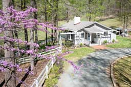 Stonemont Farm Retreat (Cottage&Cabin) - Image 5