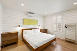 Rose Jean: Room #1 - Image 3