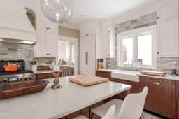 Park Street Retreat: Main House - Image 4