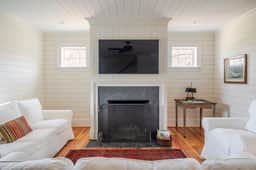 Stockton Creek Farmhouse - Image 3