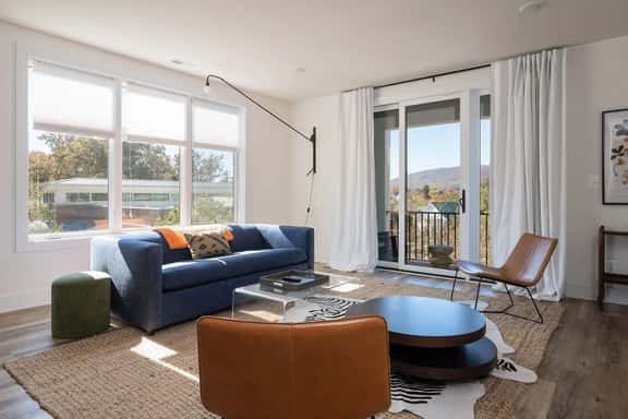 Piedmont Place: Suite 303 - Image 1