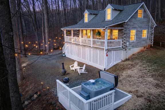 Stonemont Farm Cabin - Image 1