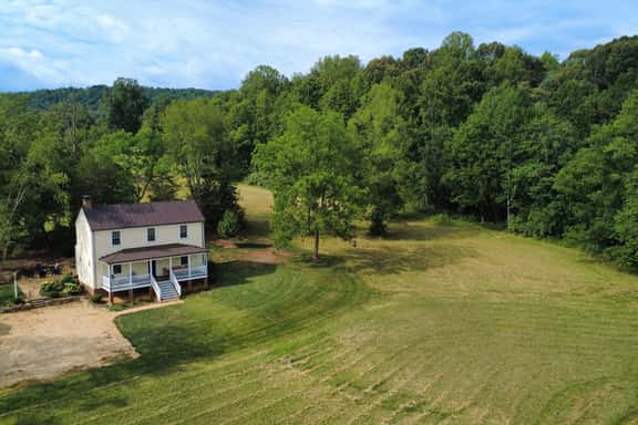 Stockton Creek Farmhouse - Image 1