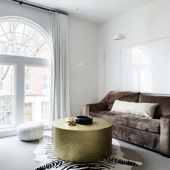 Jeff Suite 201 - Image 1