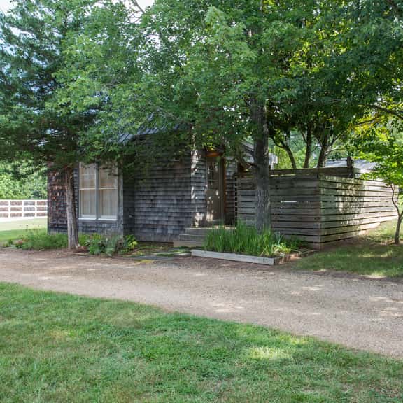 Plainfields Cottage - Image 1