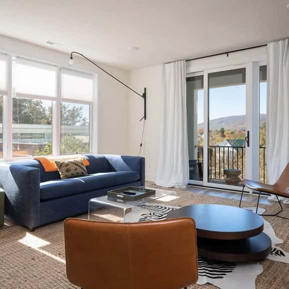Piedmont Place: Suite 303 - Image 1