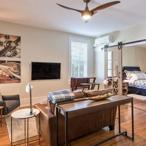Belmont Farmhouse:  Southern Luxury Apartment - Image 1
