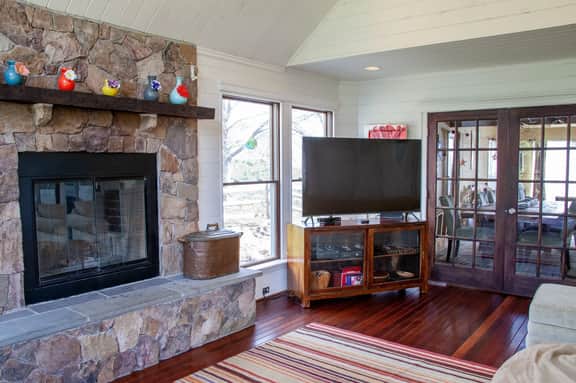 Spring Cove House - Image 3
