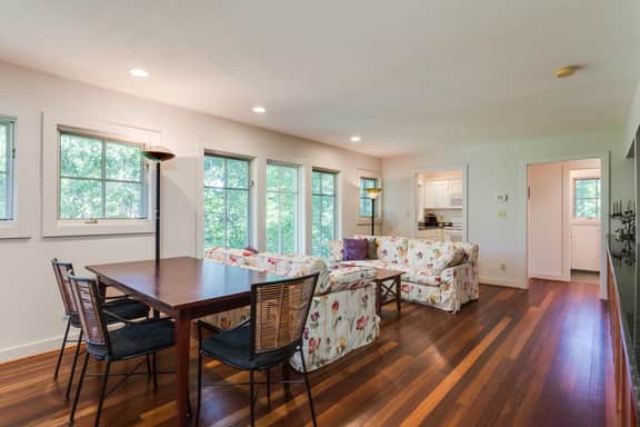 Ivy Guest Apartment - Image 4