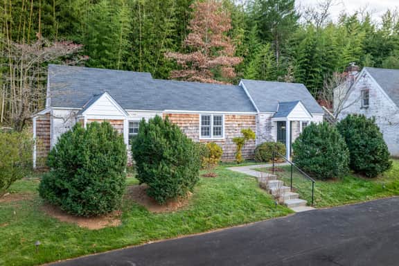 Ivy Cottages - Somerset Cottage - Image 2
