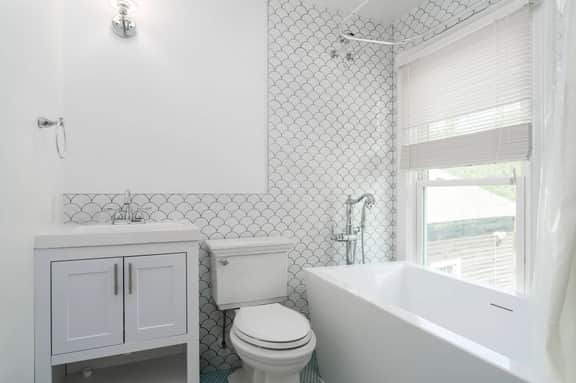 Everett Estate Suite 06 - Image 4
